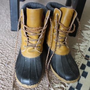Tommy Hilfiger "Bean" Boots